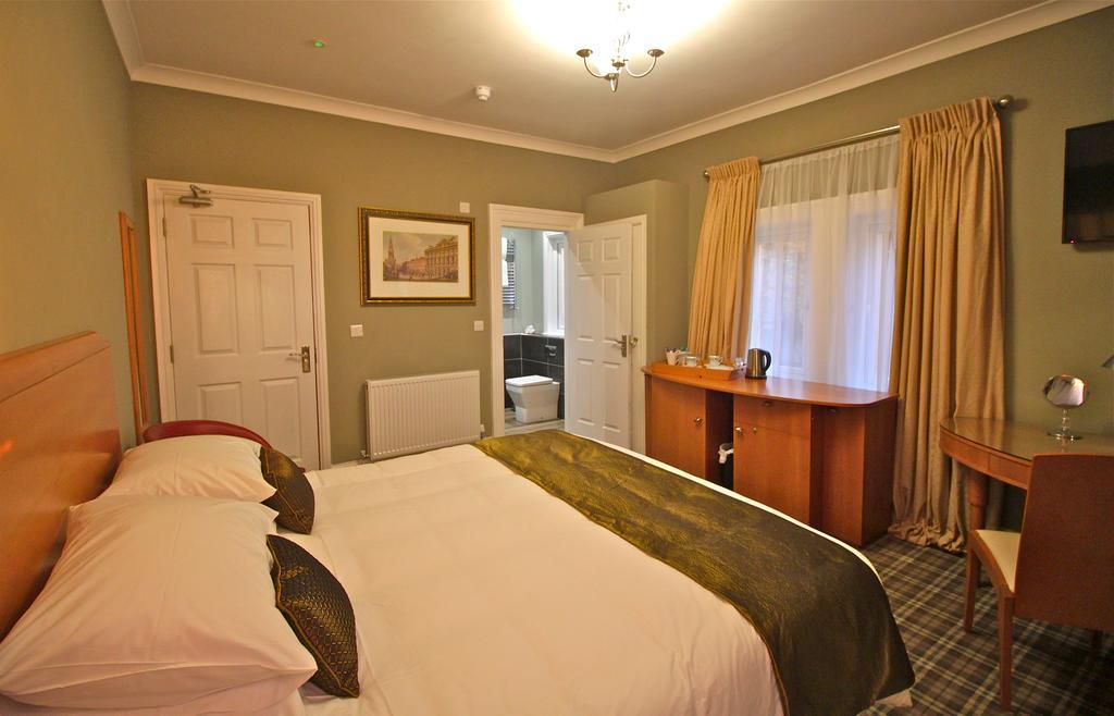 Aughton Birches Brow Boutique Guestrooms מראה חיצוני תמונה