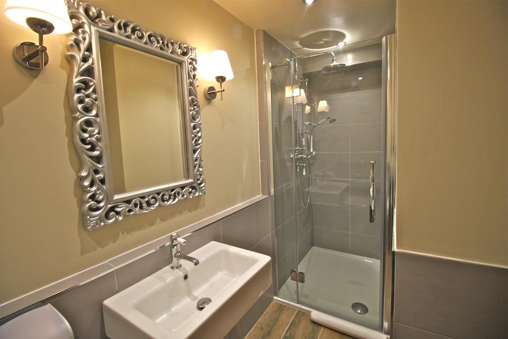 Aughton Birches Brow Boutique Guestrooms מראה חיצוני תמונה